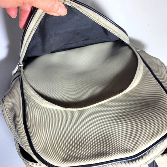 Lacoste birch white small back pack knapsack black straps - Picture 7 of 11